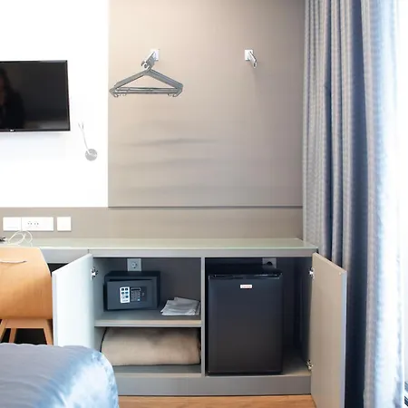 Otel Alif Campo Pequeno 3*