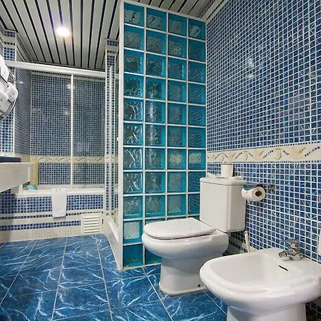 Otel Alif Campo Pequeno 3*