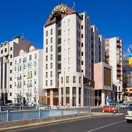 Szálloda Alif Campo Pequeno
