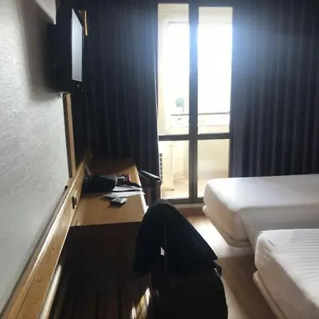 Alif Campo Pequeno 3* Lisbon