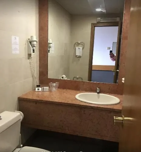 Alif Campo Pequeno Hotel 3*