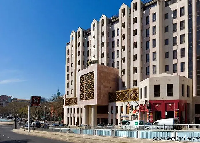 Hotel Alif Campo Pequeno 3*