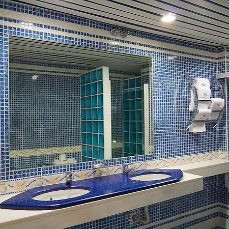 Alif Campo Pequeno Hotell