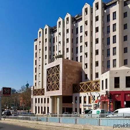 Hotell Alif Campo Pequeno 3*